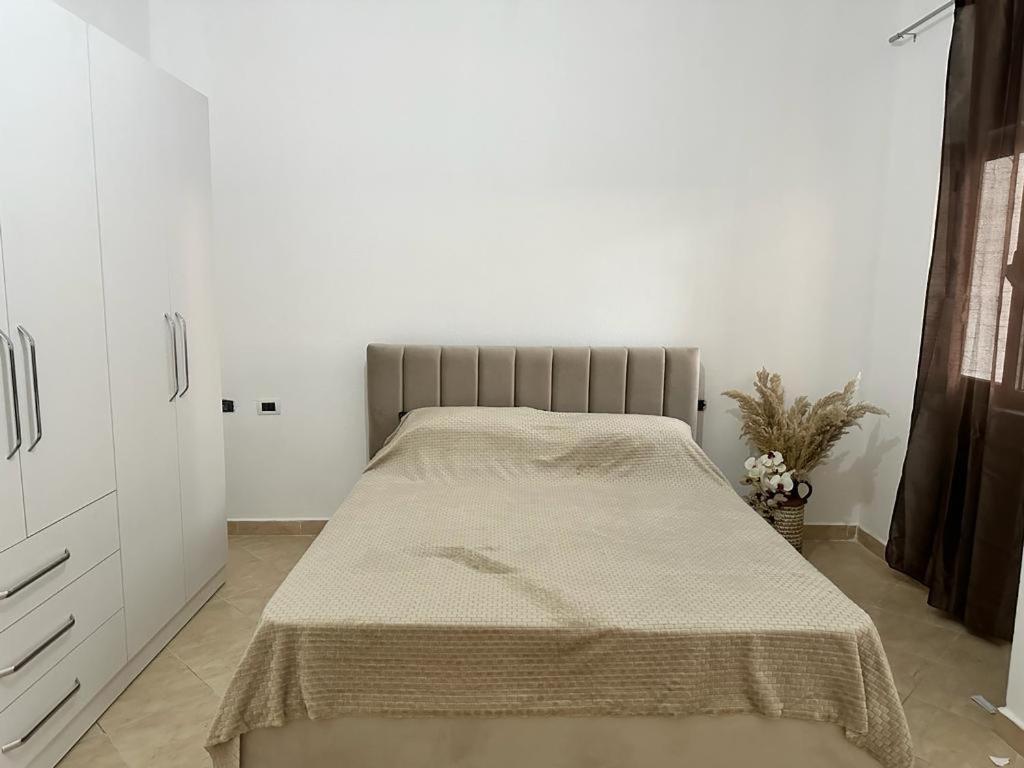 Victorias Apartment Tirane Luaran gambar